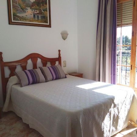 Hostal Rural Montual Los Banos  Екстер'єр фото