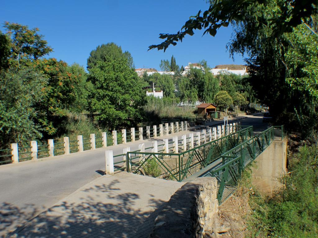 Hostal Rural Montual Los Banos  Екстер'єр фото